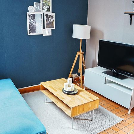 Le Woody 700M Gare Wifi Apartment Laval  Exterior foto