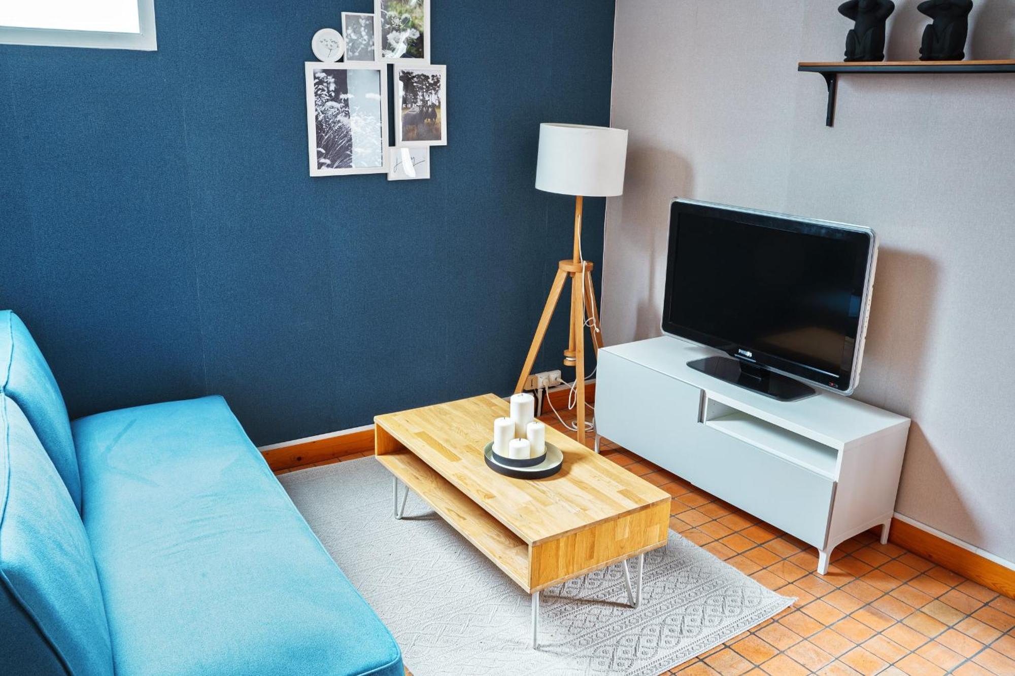 Le Woody 700M Gare Wifi Apartment Laval  Exterior foto